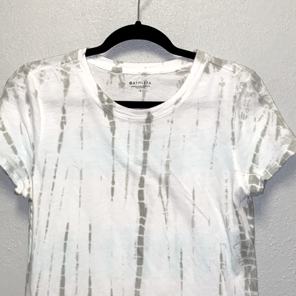 Athleta White Gray Blue Light Tie-Dye 100% Cotton Short Sleeve T-Shirt 4808 - Picture 2 of 10